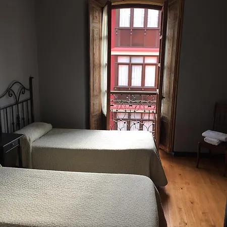 Pension Las Barqueras Gæstehus
